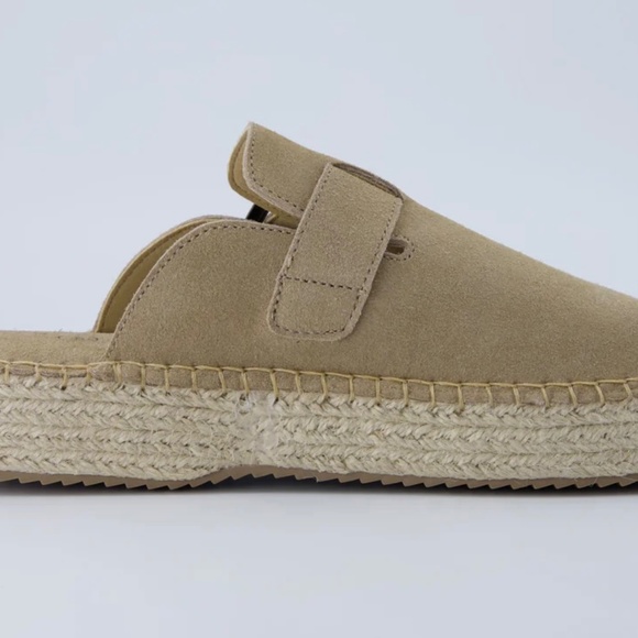 Haute Hippie Aria Espadrille Clog, color biscuit, size 7M - Picture 6 of 6